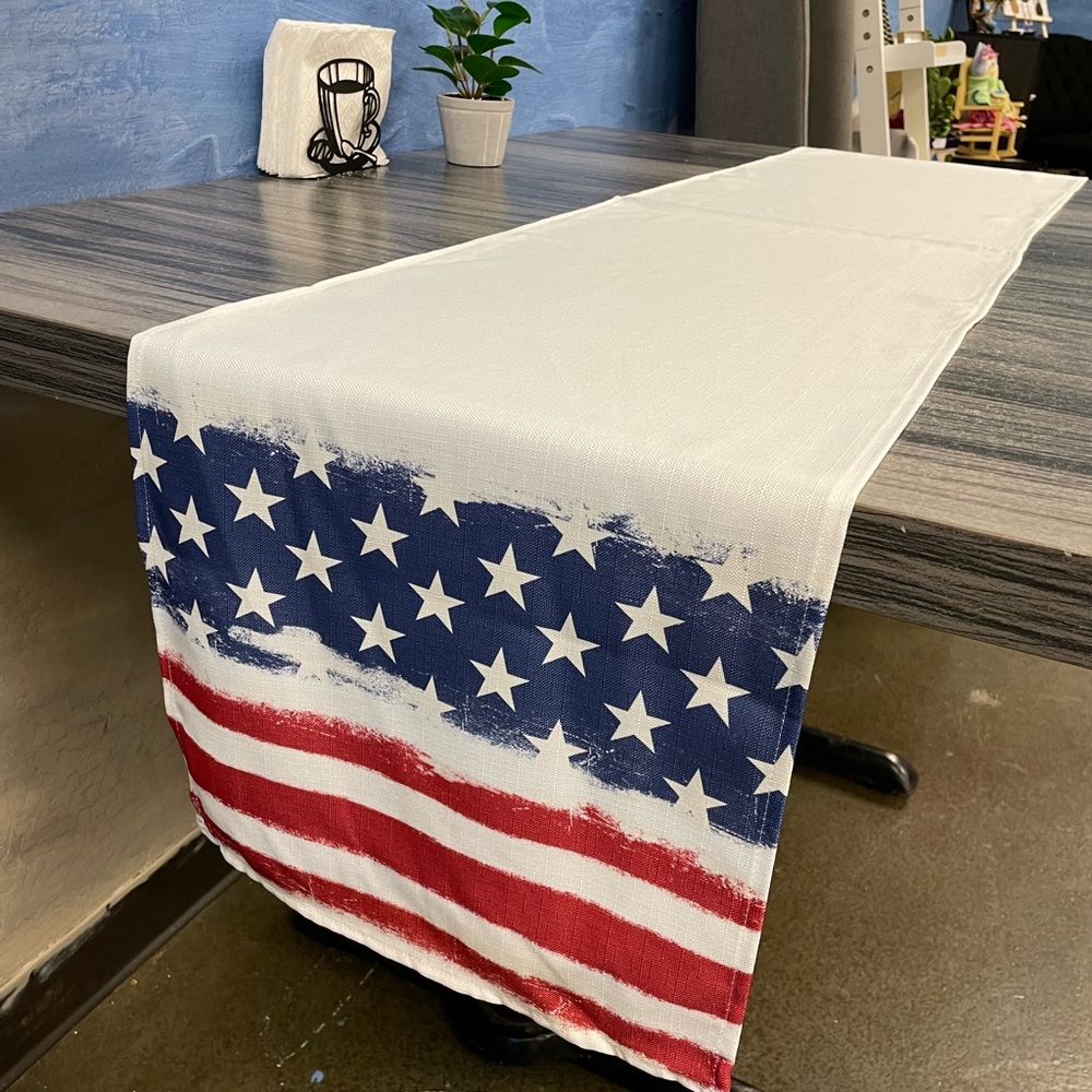 Stars & Stripes Table Runner NWT - Picture 4 of 8